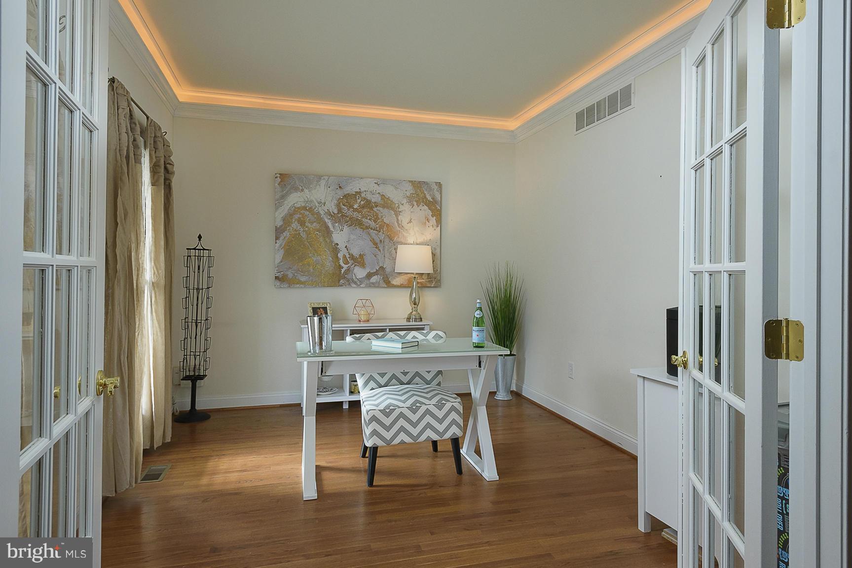 MCGUCKIAN - Residential