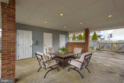 MCGUCKIAN - Residential