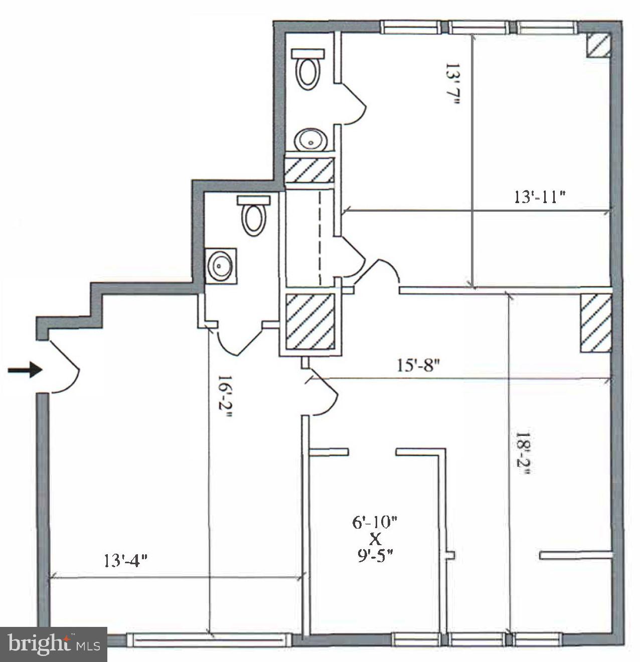 Main image without alt text