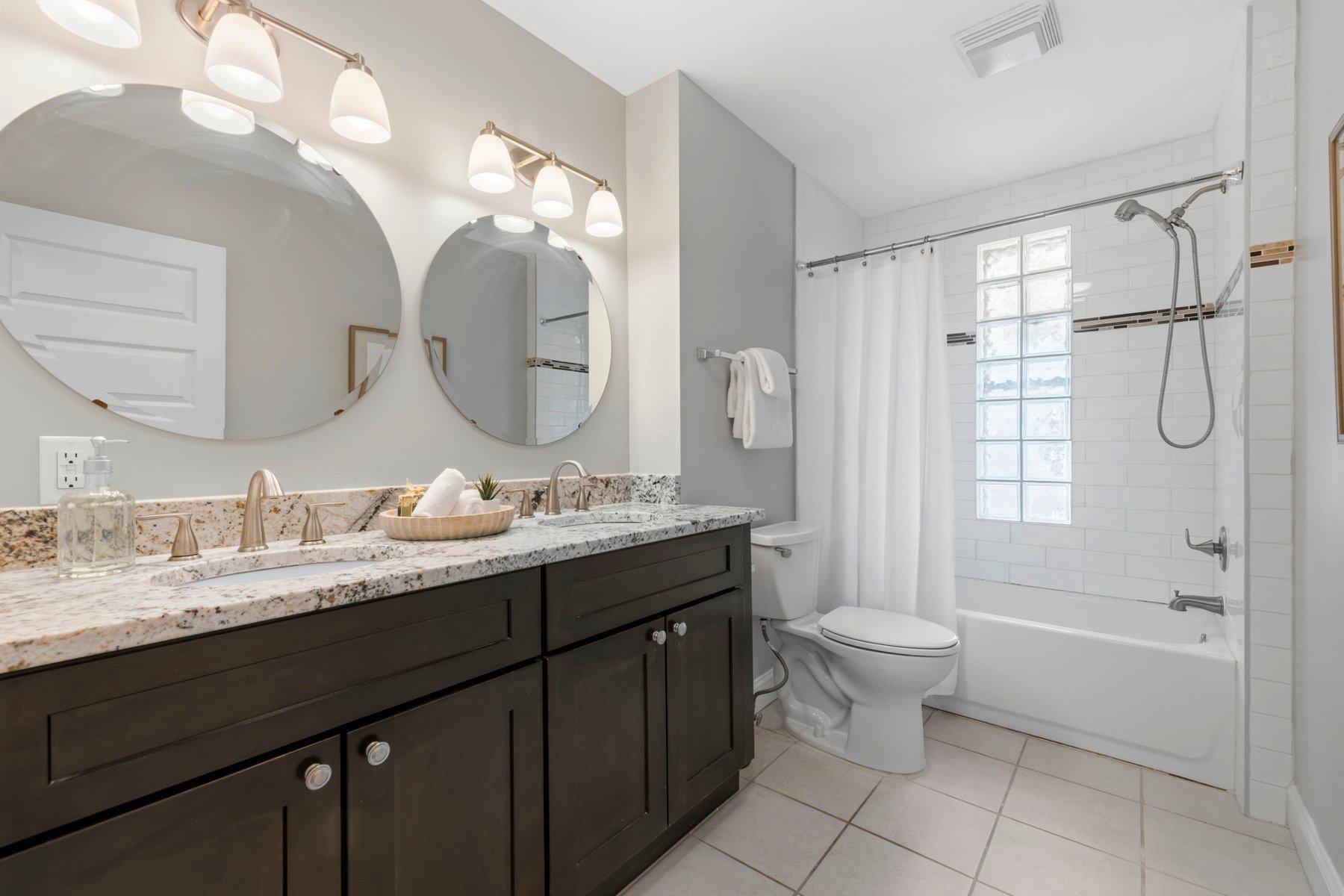 DOWNTOWN FREDERICK - Residential