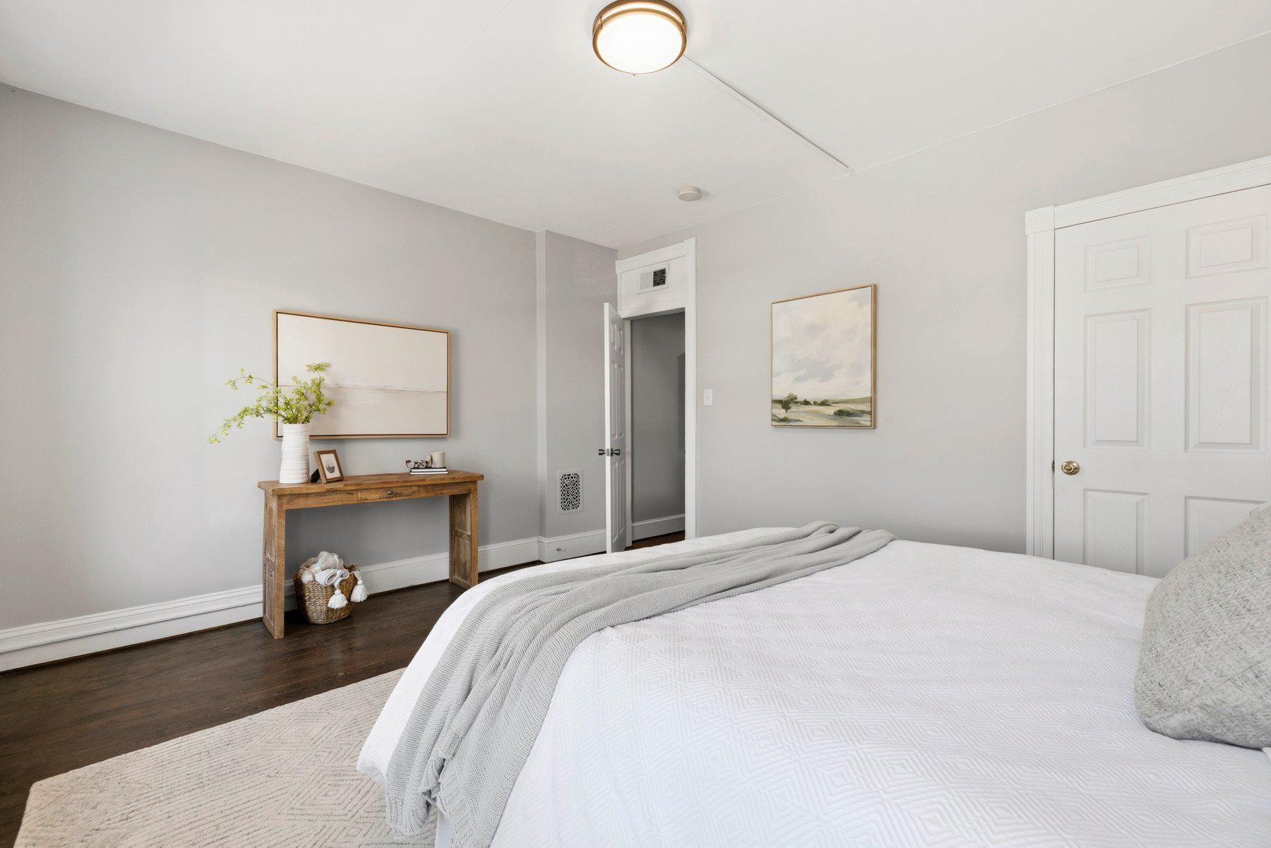 DOWNTOWN FREDERICK - Residential