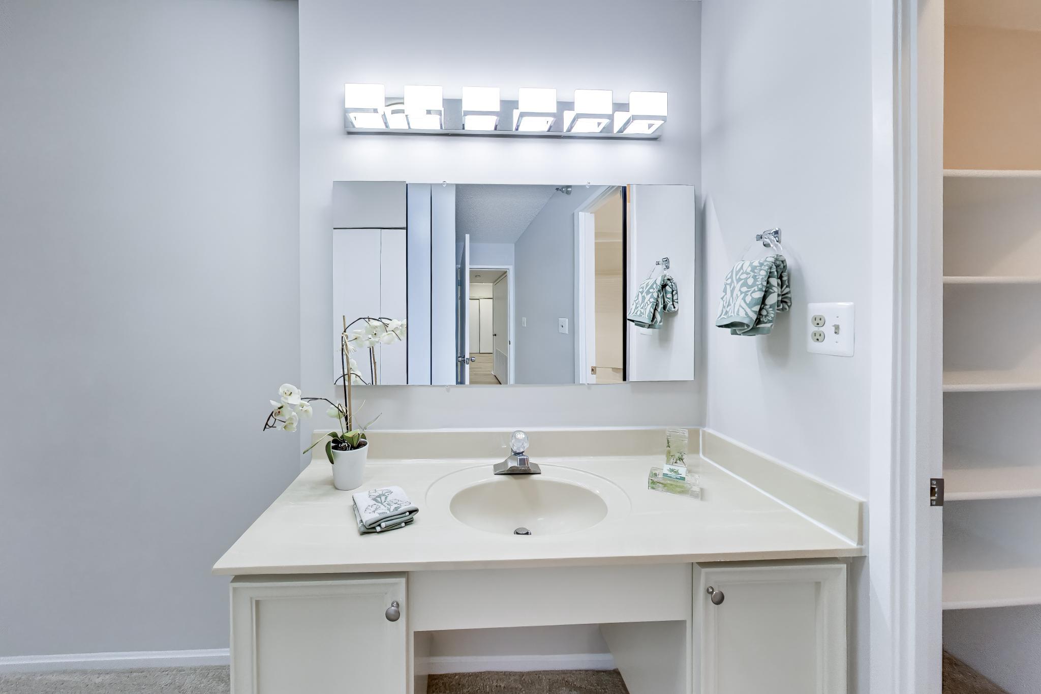 GREENS AT LEISURE WORLD - Residential