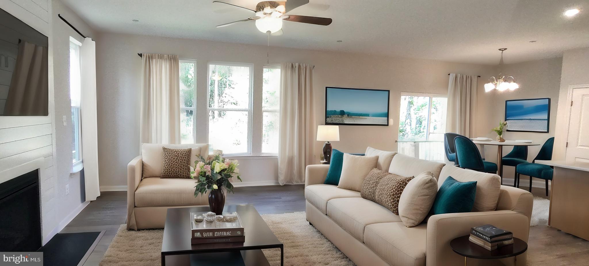 ROMANCOKE ON THE BAY - Residential