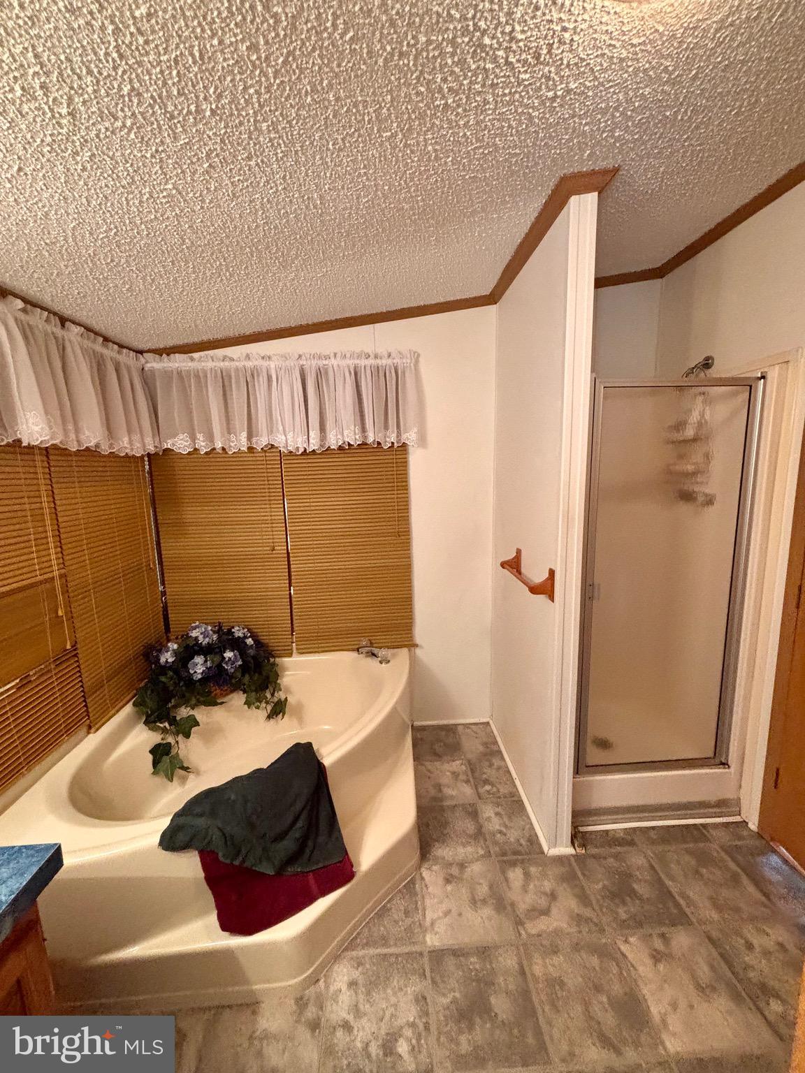 MEADOWS ON CUBBAGE POND - Residential