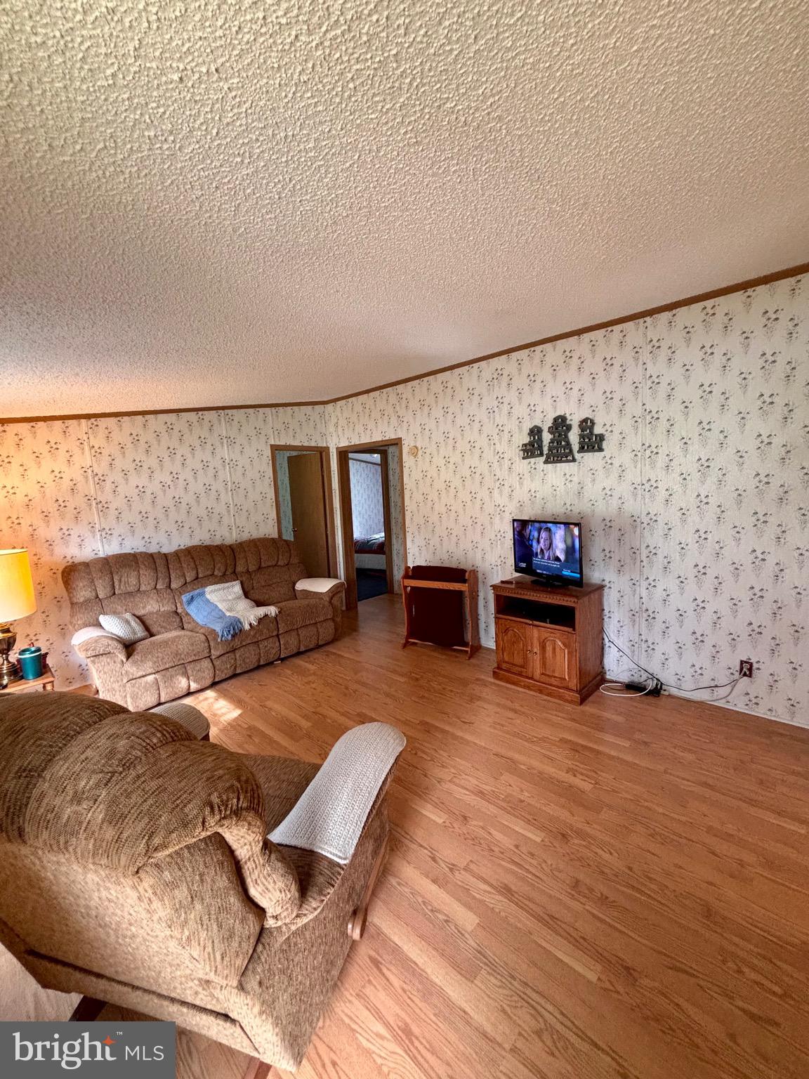 MEADOWS ON CUBBAGE POND - Residential