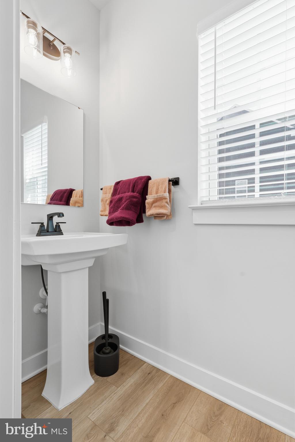 WOODBERRY MANOR - Residential