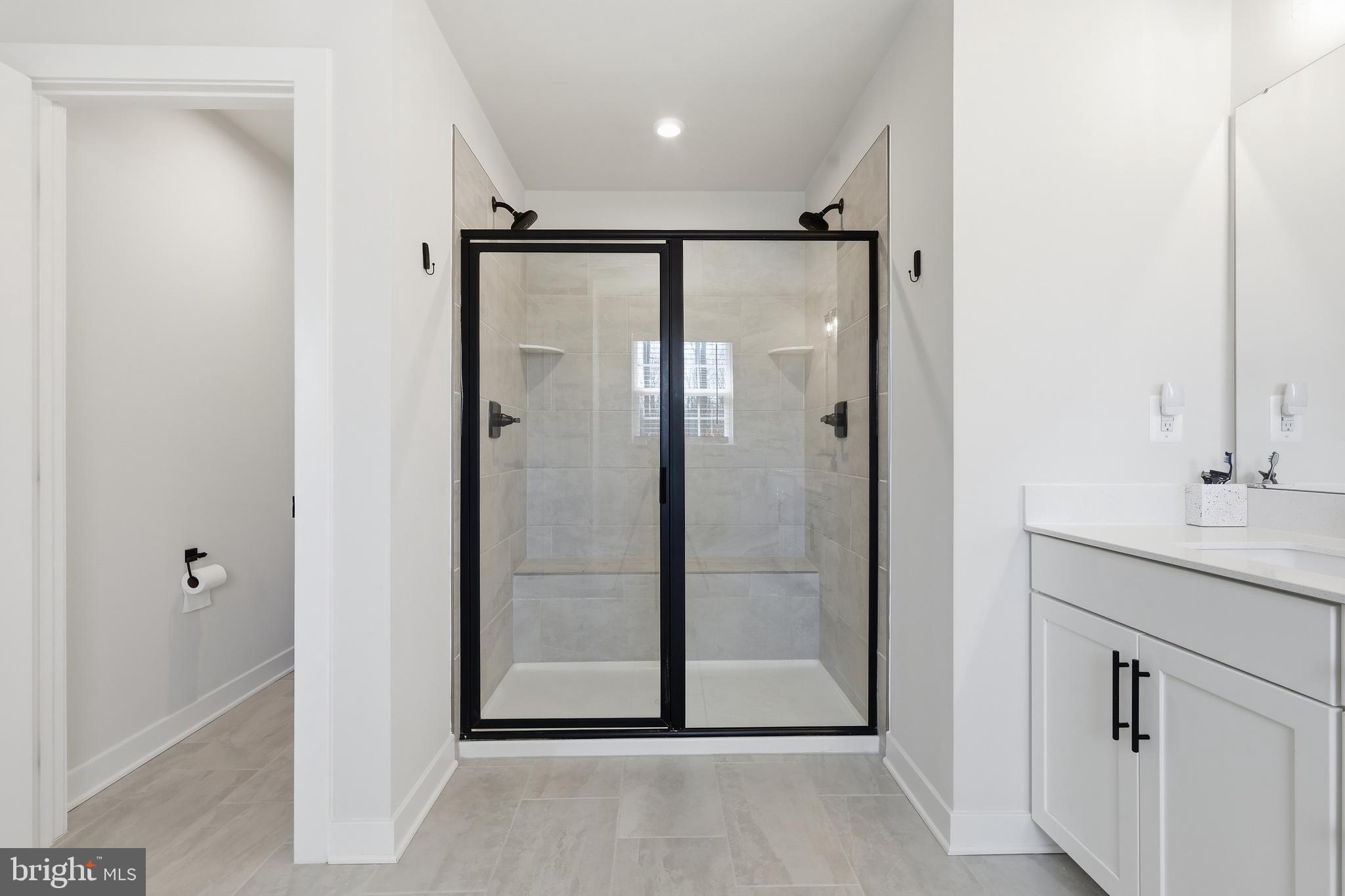 WOODBERRY MANOR - Residential