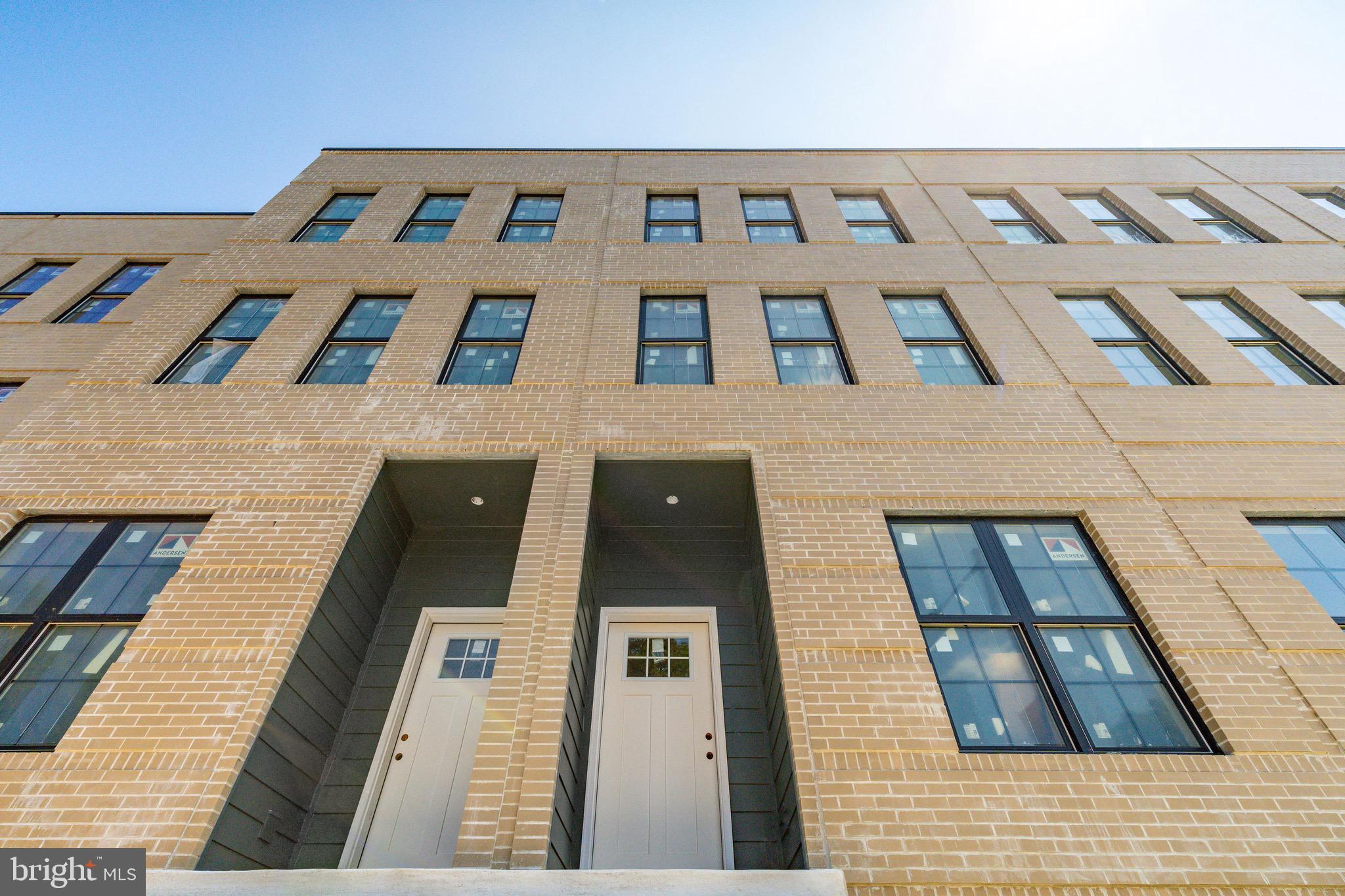 EAST FALLS - Residential