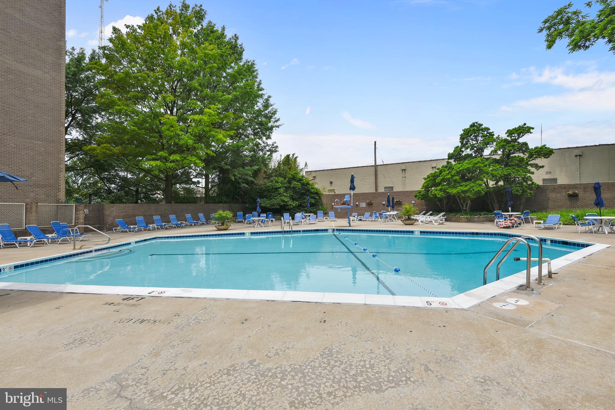 KENWOOD - Residential Lease