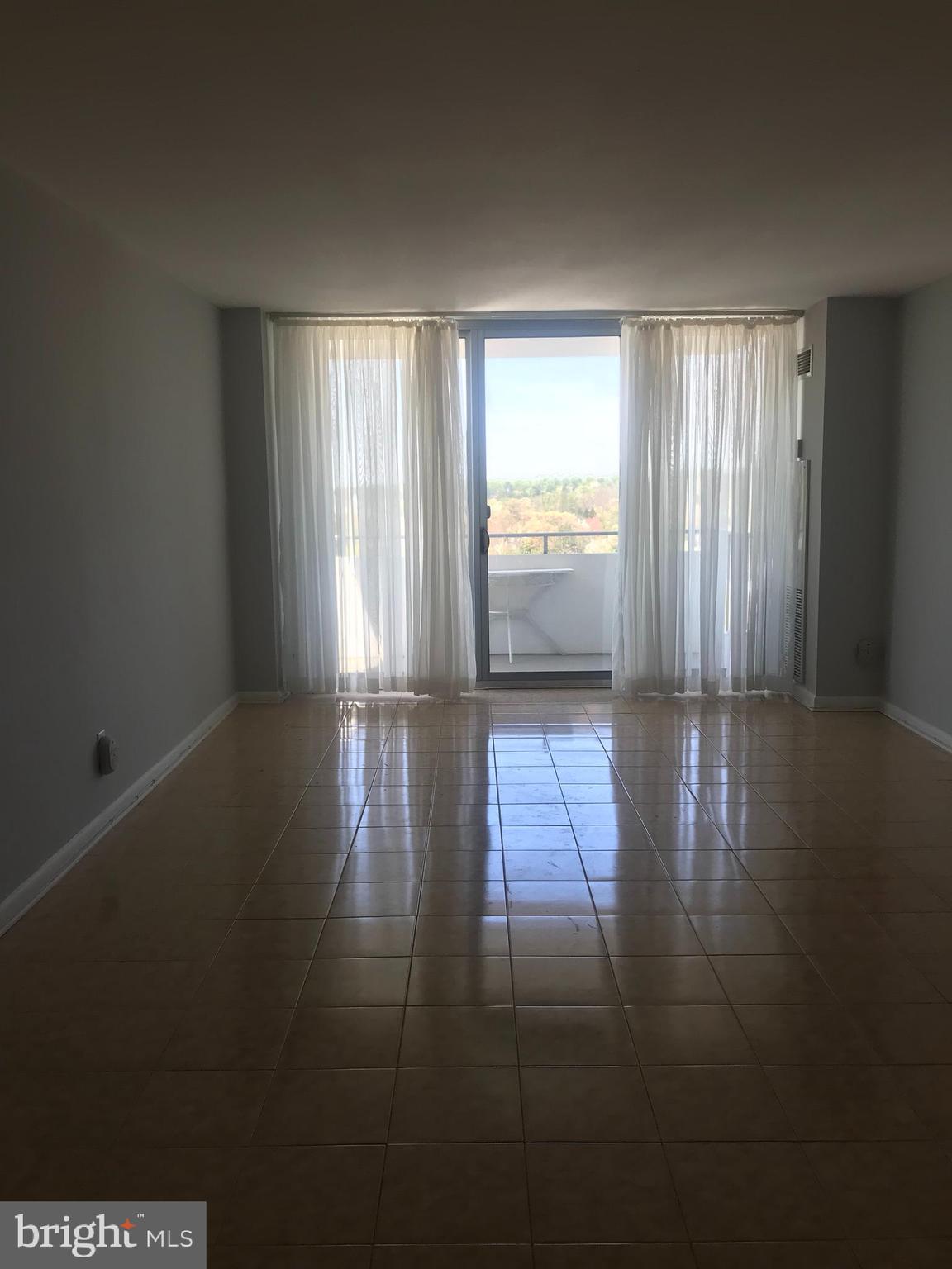 KENWOOD - Residential Lease