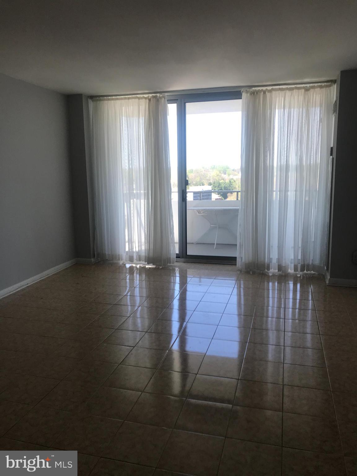 KENWOOD - Residential Lease