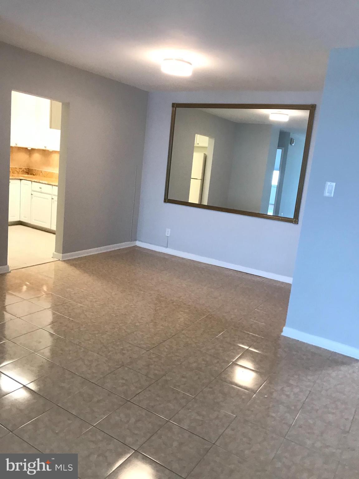 KENWOOD - Residential Lease