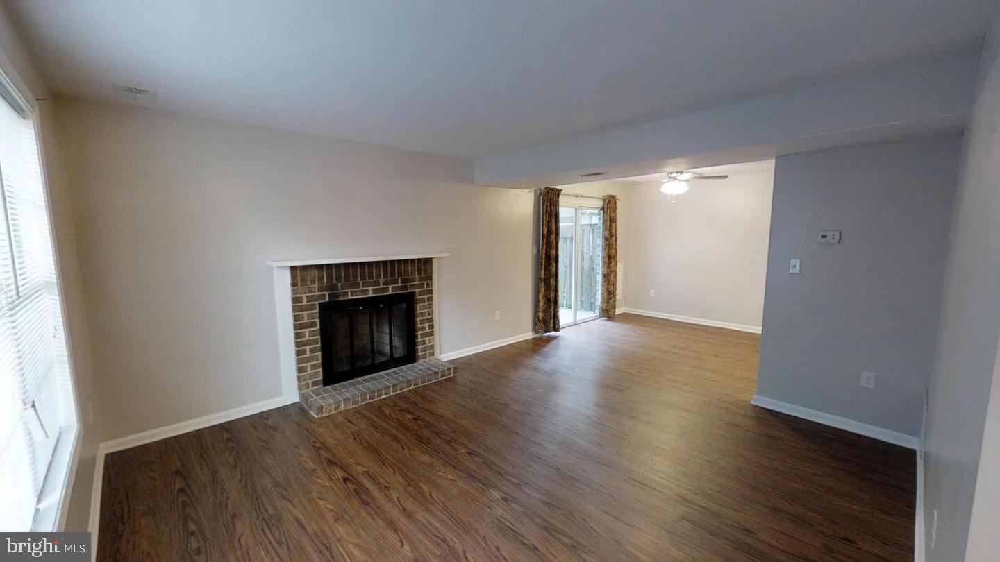 SAINT CHARLES - Residential Lease