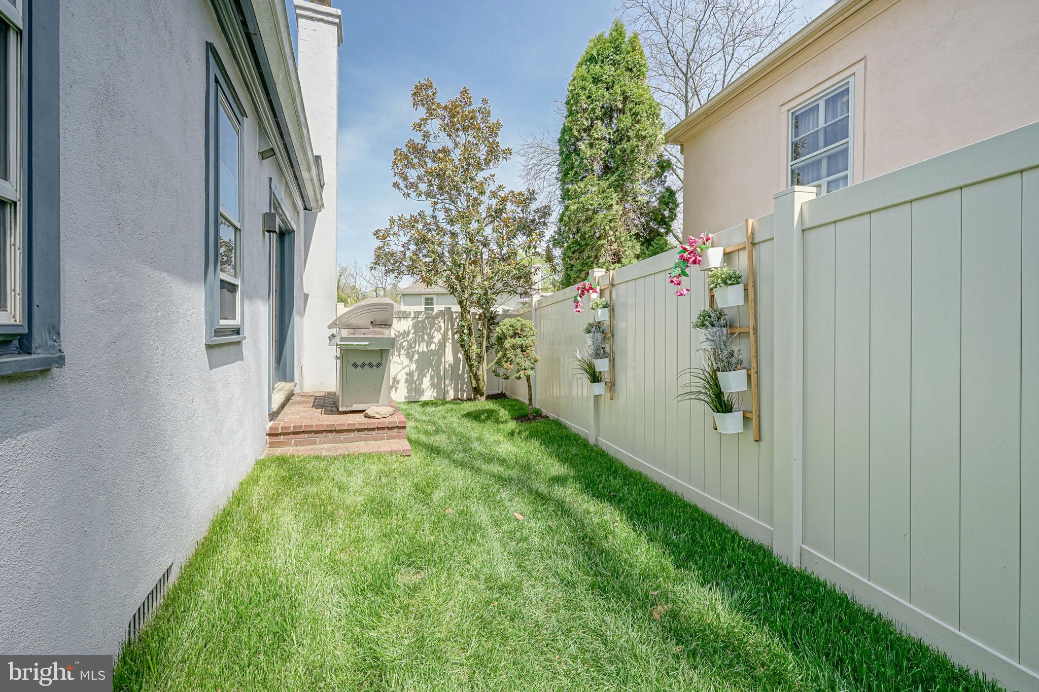 NARBERTH - Residential