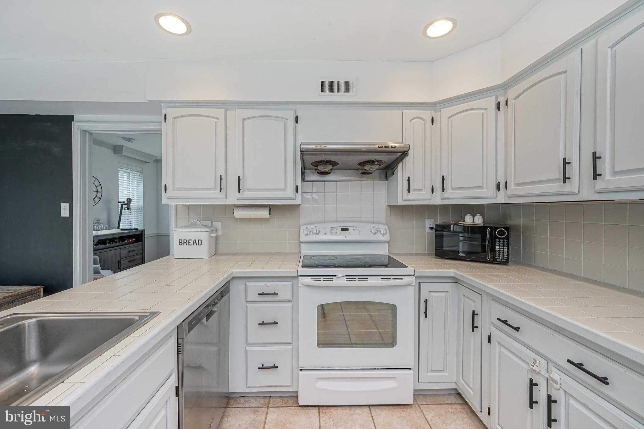 NARBERTH - Residential