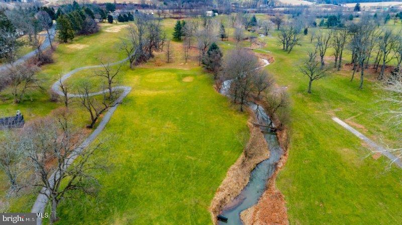 201 HARVEYS LANE
