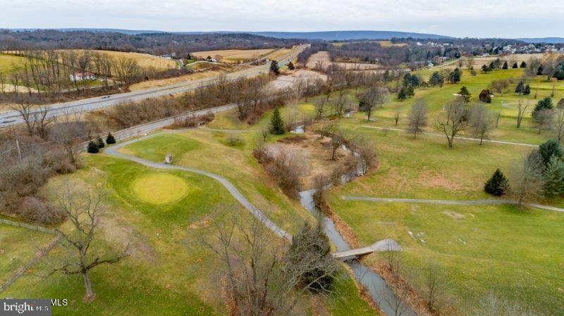 201 HARVEYS LANE