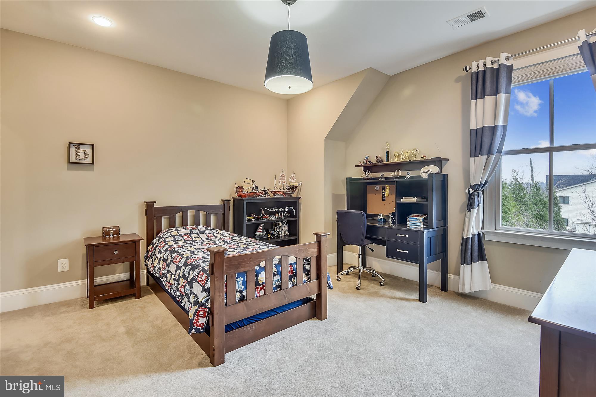 CHESTERBROOK MANOR - Residential