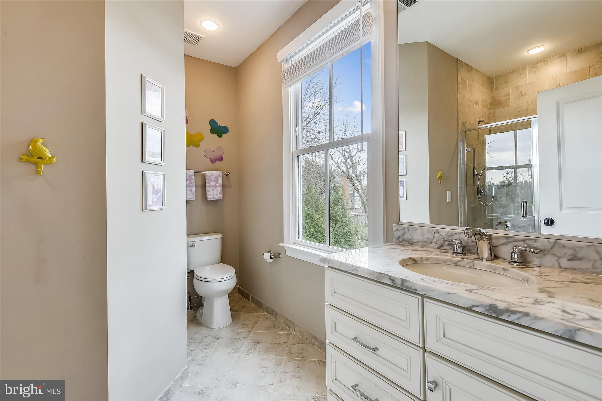 CHESTERBROOK MANOR - Residential