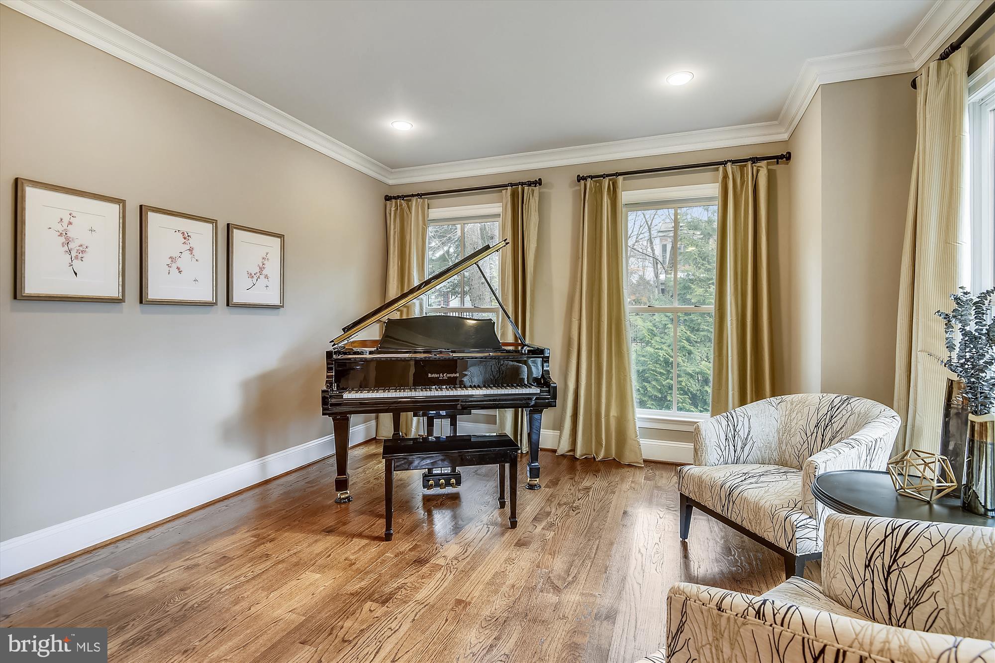 CHESTERBROOK MANOR - Residential