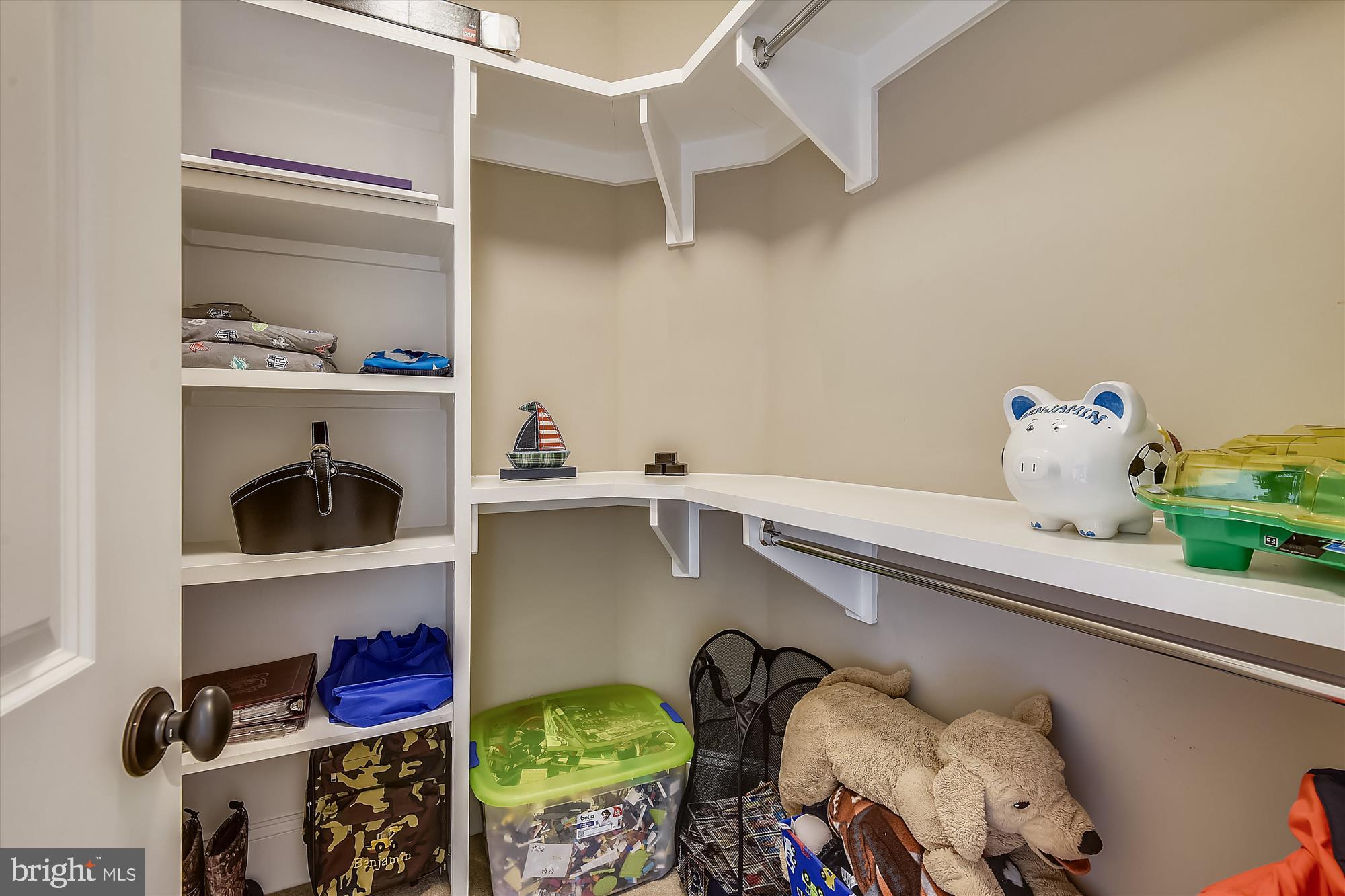 CHESTERBROOK MANOR - Residential