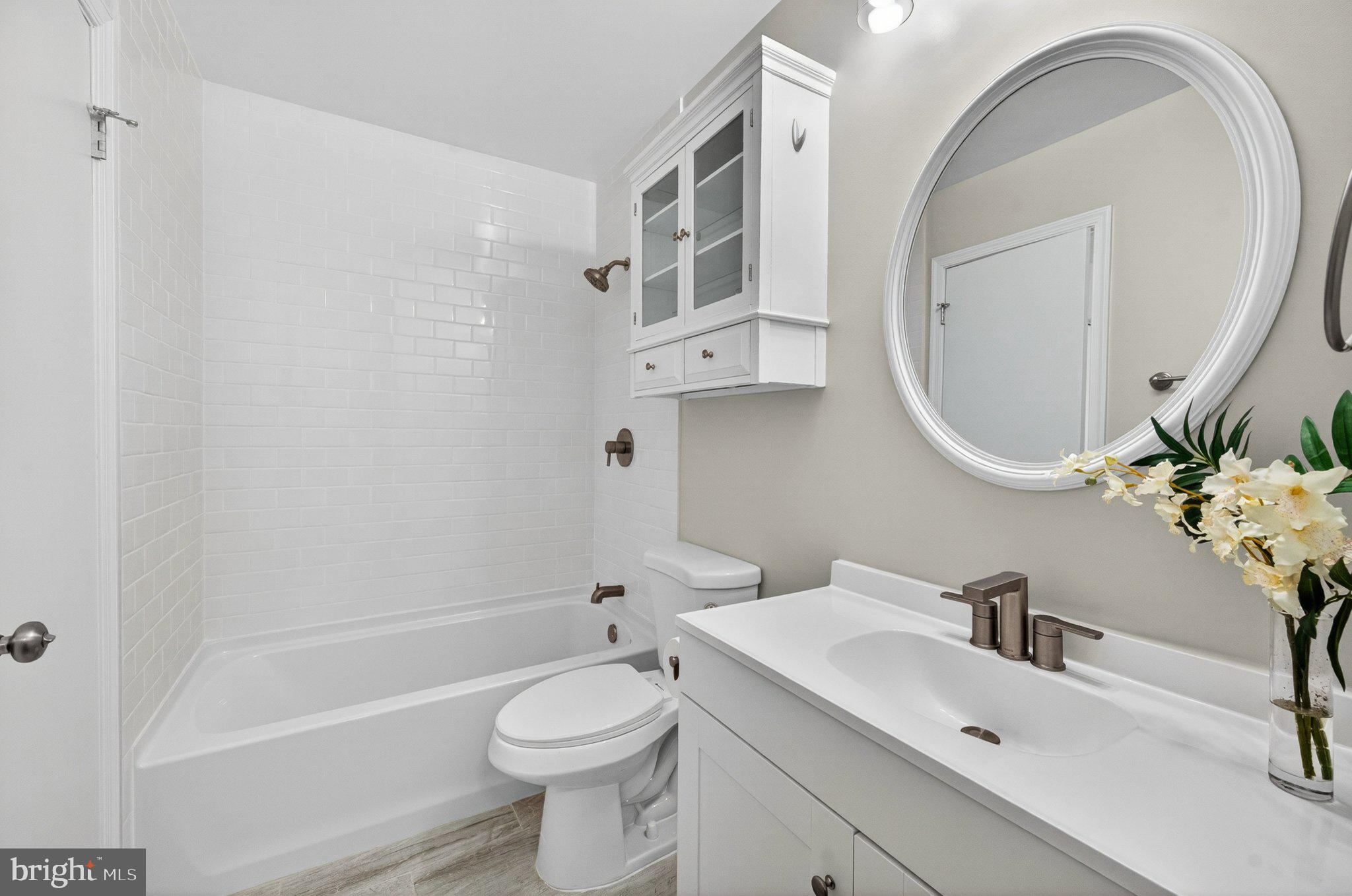 WINDING BROOK - Residential