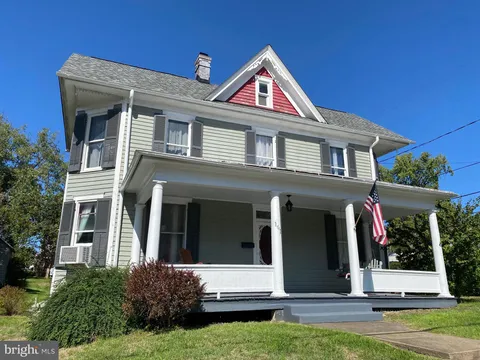 161 Capon Street, Strasburg, VA MLS: VASH2013250