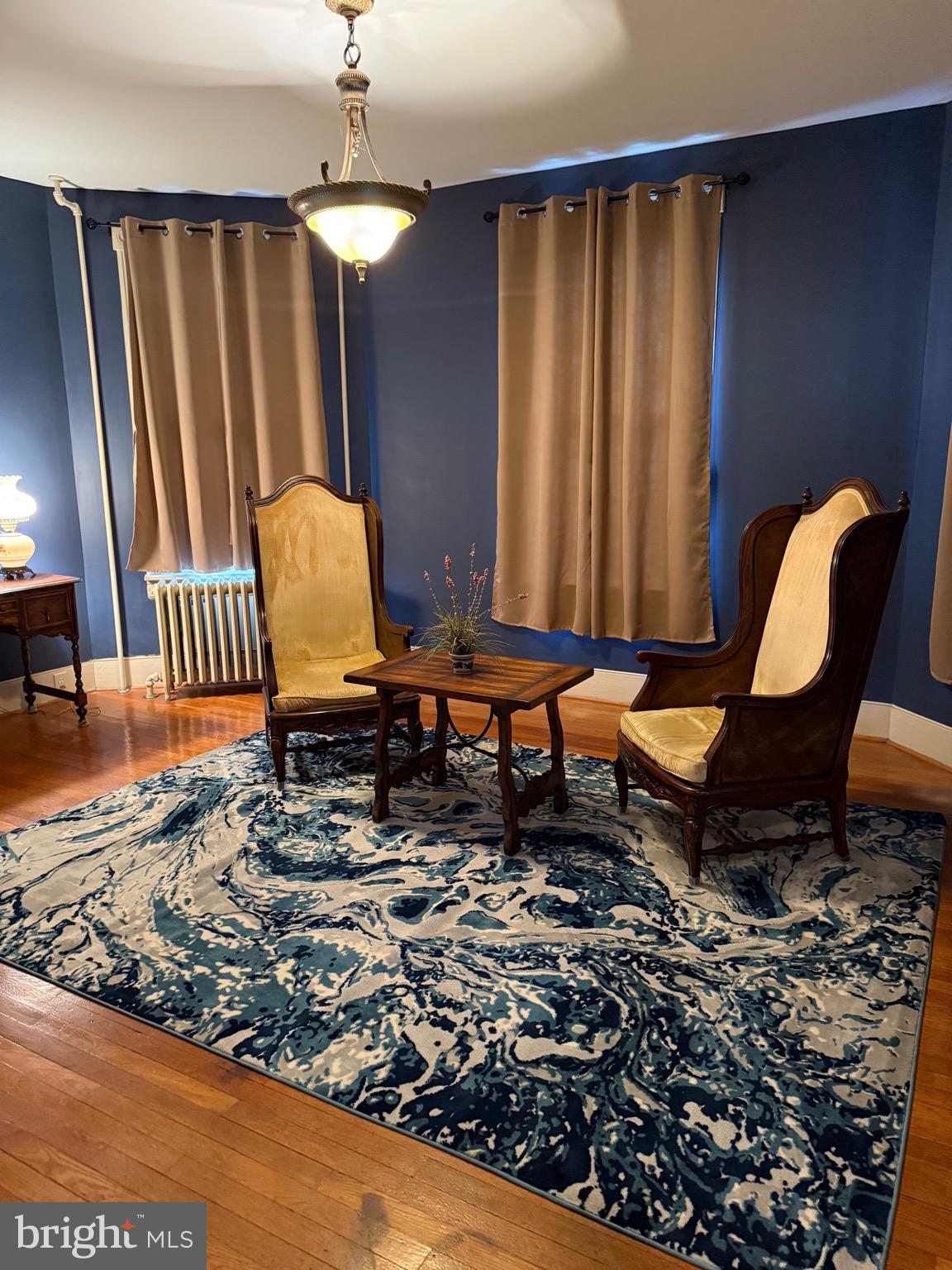 DAVIS STRASBURG - Residential Lease