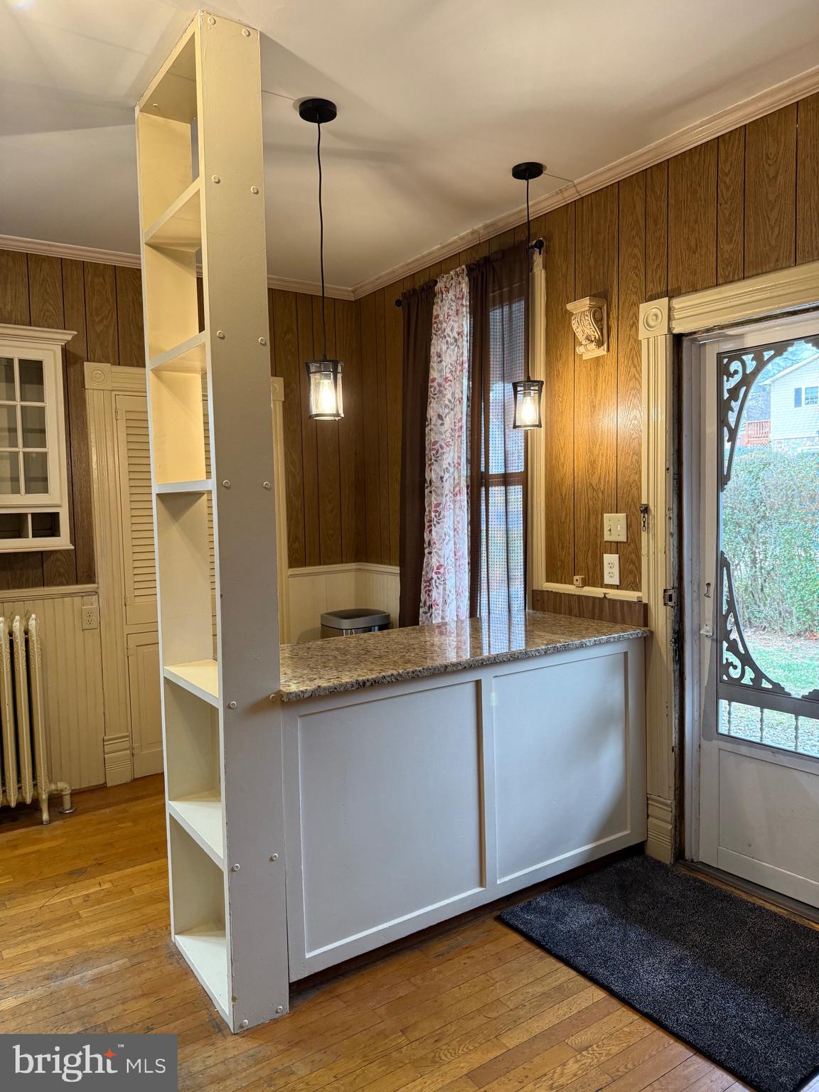 DAVIS STRASBURG - Residential Lease