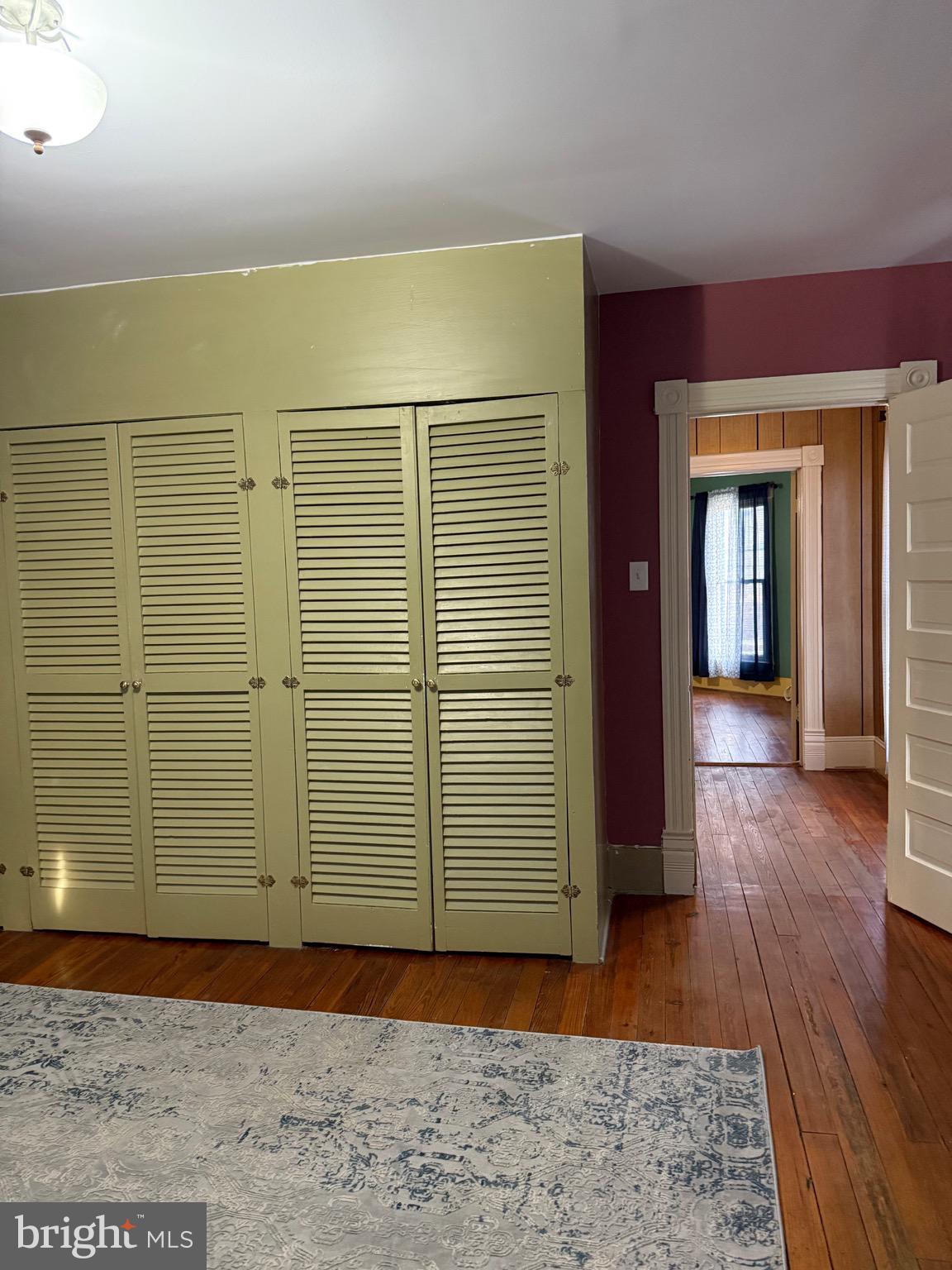 DAVIS STRASBURG - Residential Lease