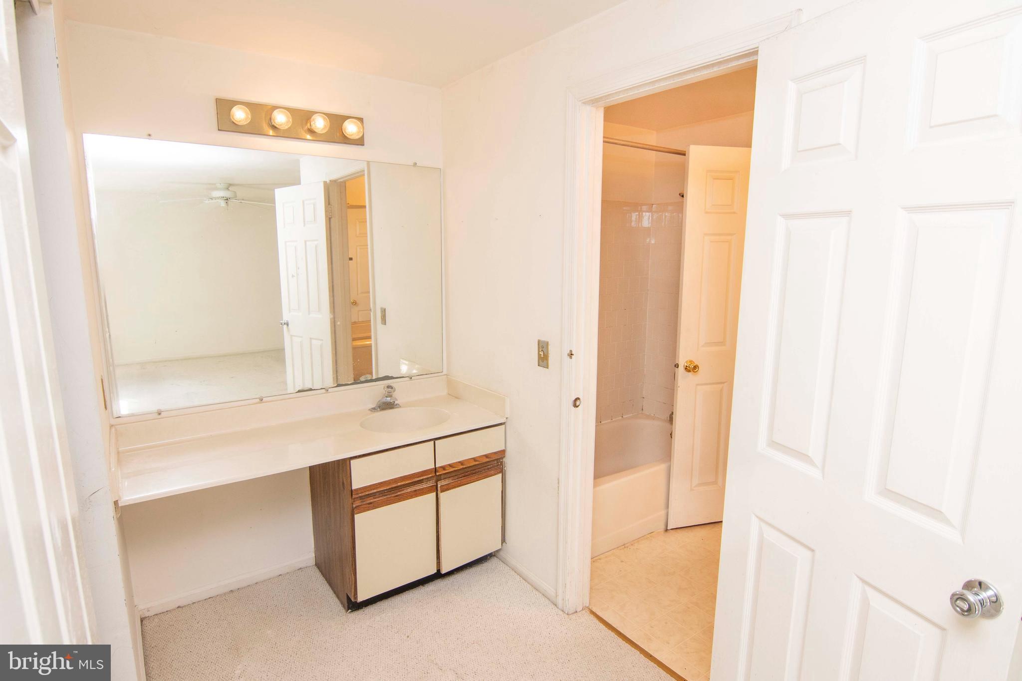 WELLINGTON VALLEY - Residential