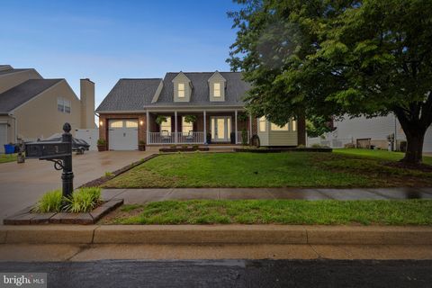 3 SPINNAKER REEF MIDDLE RIVER MD 21220
