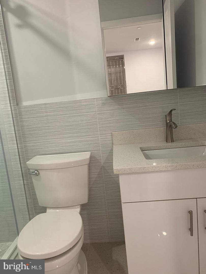 SPRING GARDEN - Residential Lease