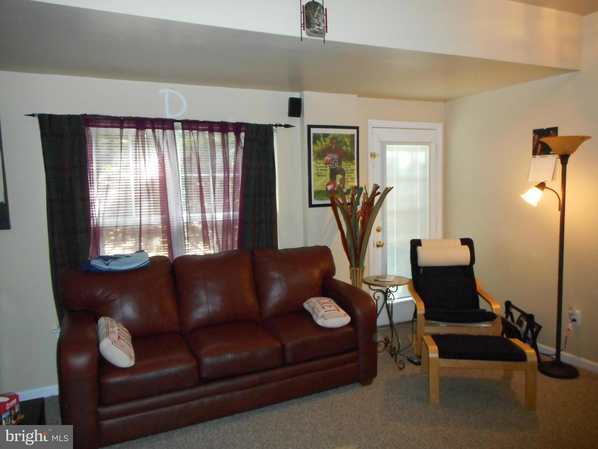 BARRHILL AT INVERNESS VILLAGE - Residential Lease