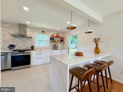 Homes For Rent - 12904 Missionwood Way<br/> POTOMAC, MD 20854
