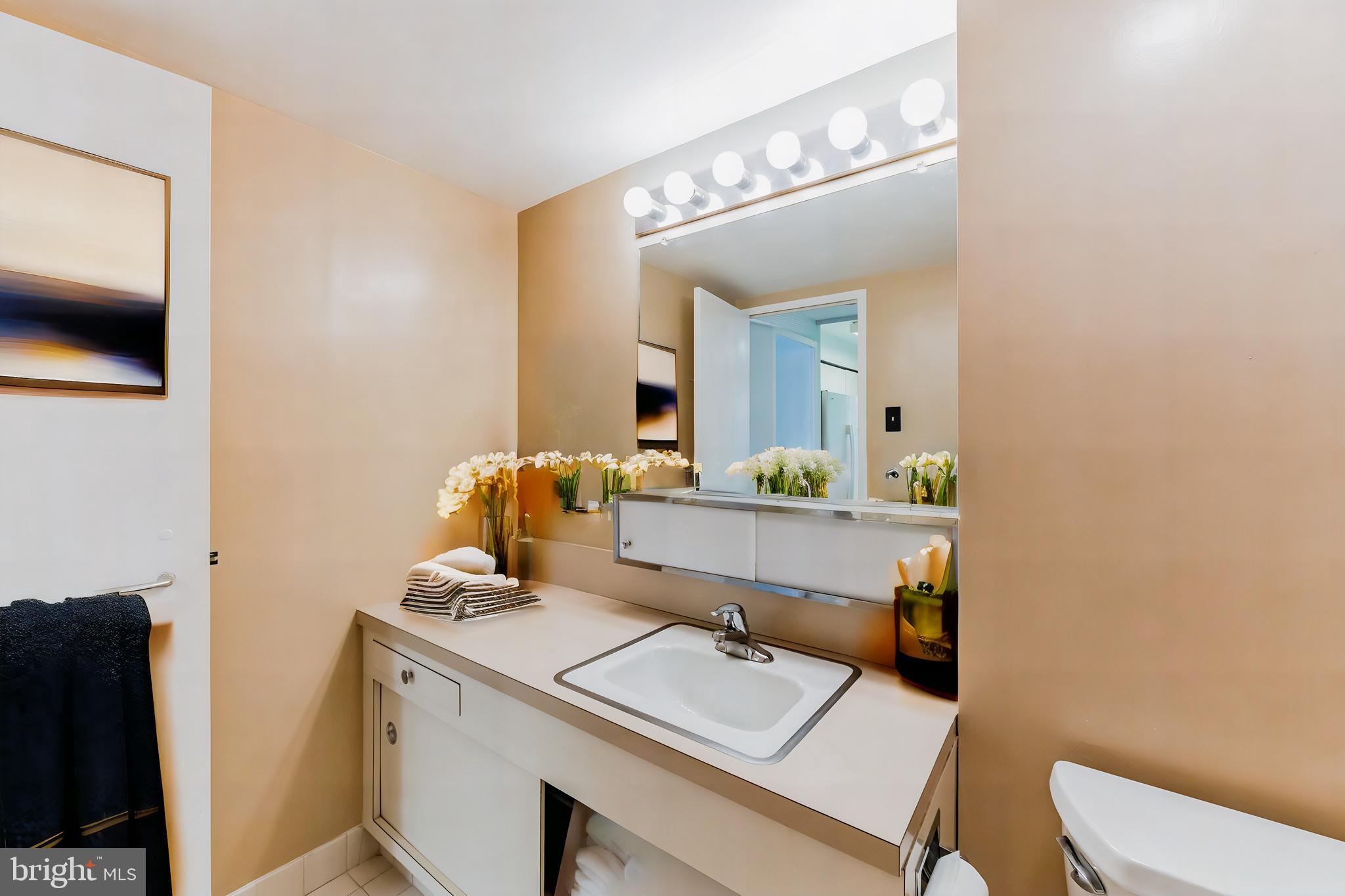 HOPKINSON HOUSE - Residential