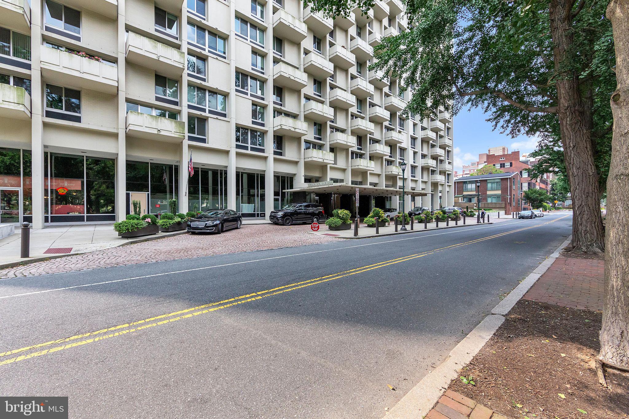 HOPKINSON HOUSE - Residential
