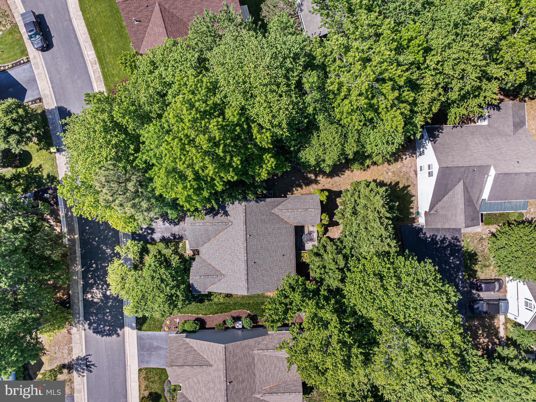 SOUTH HAMPTON - Residential