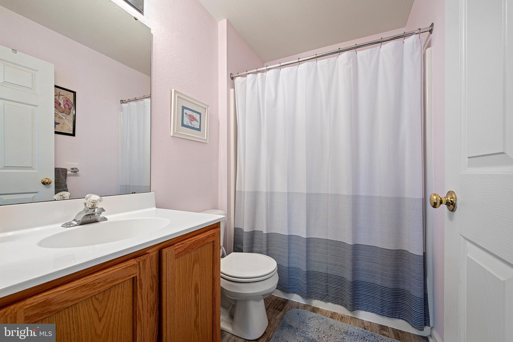 SOUTH HAMPTON - Residential
