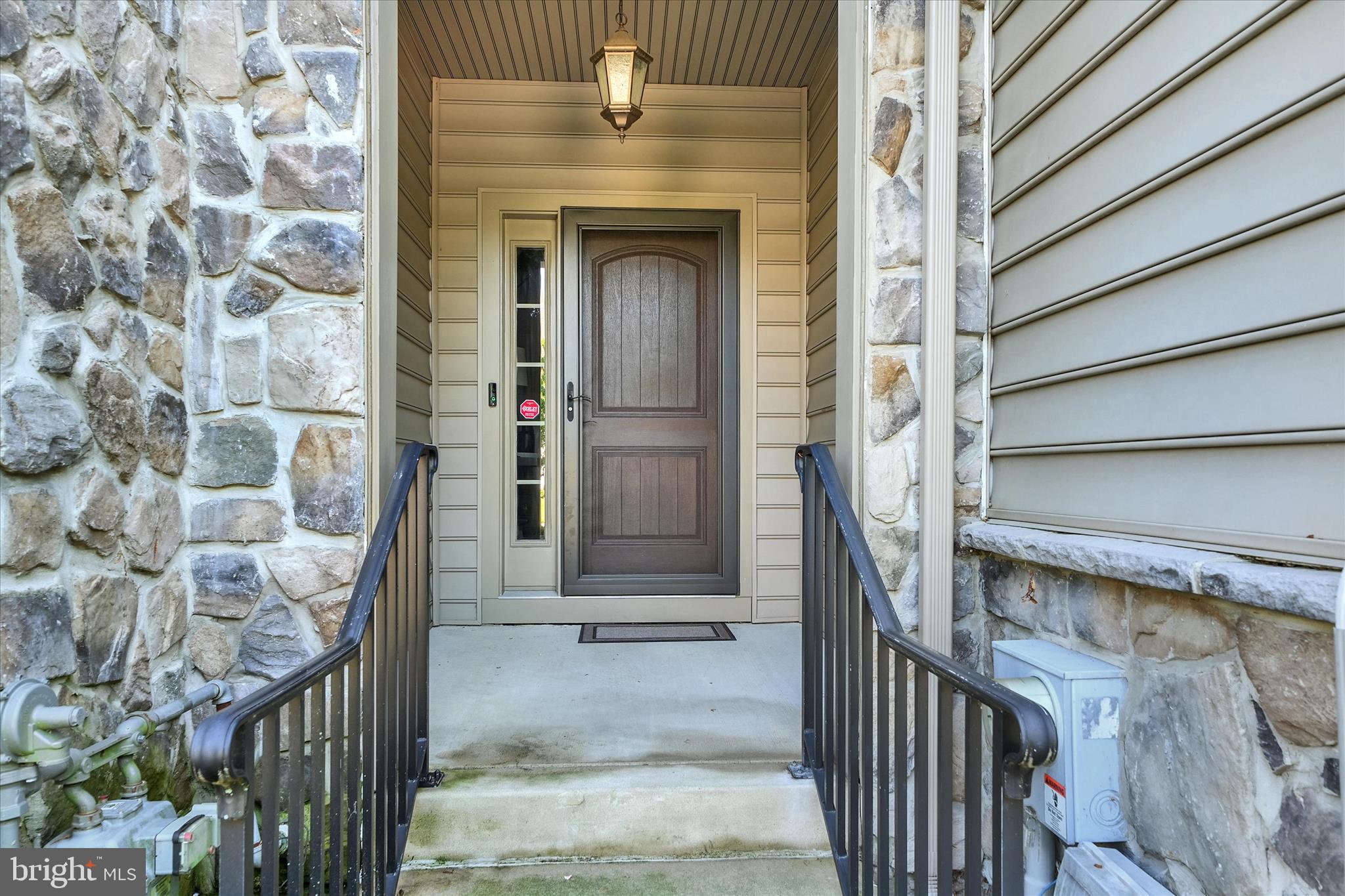 43 CENTERVILLE TERRACE