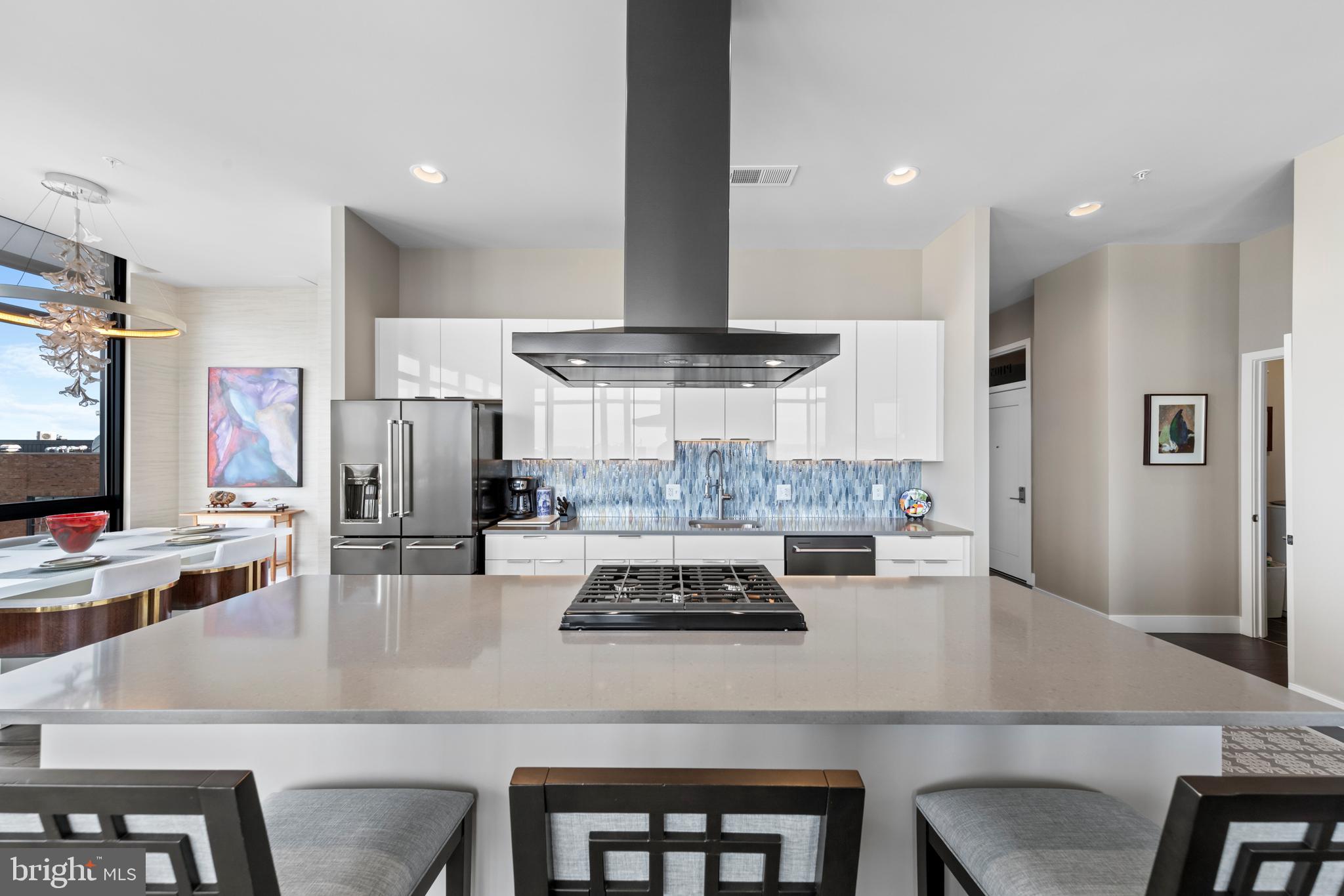 COURTHOUSE - Residential