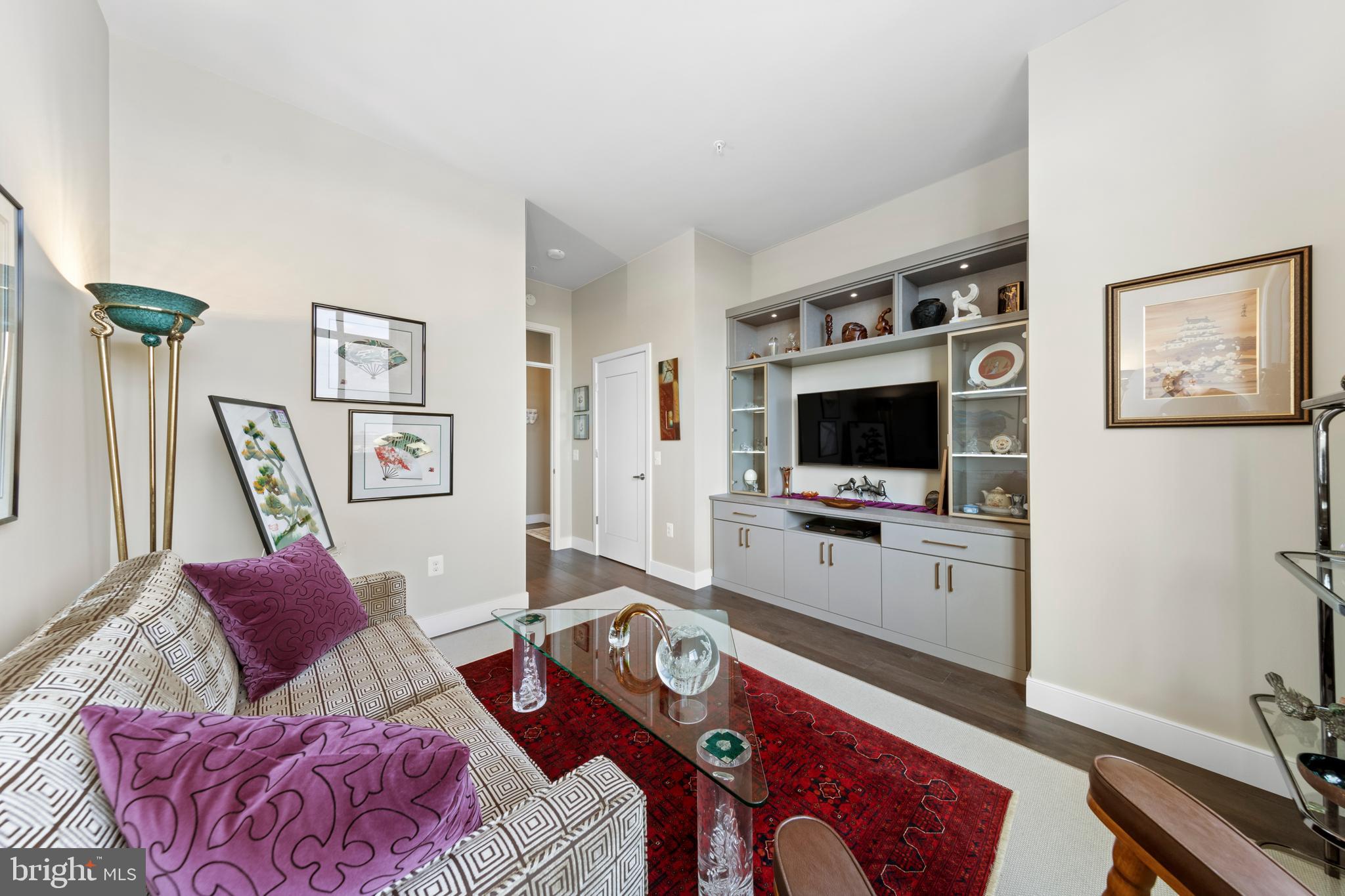 COURTHOUSE - Residential