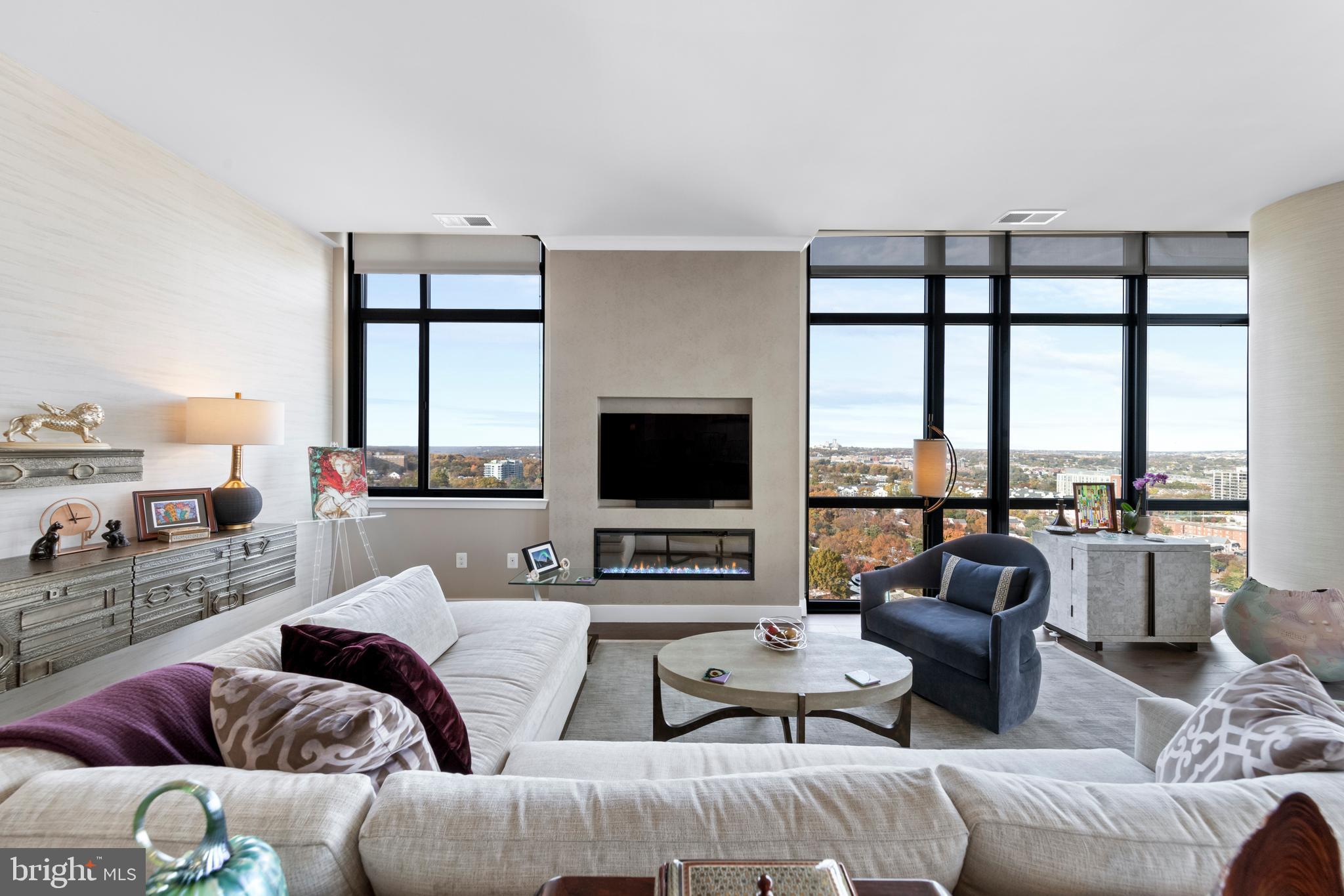 COURTHOUSE - Residential