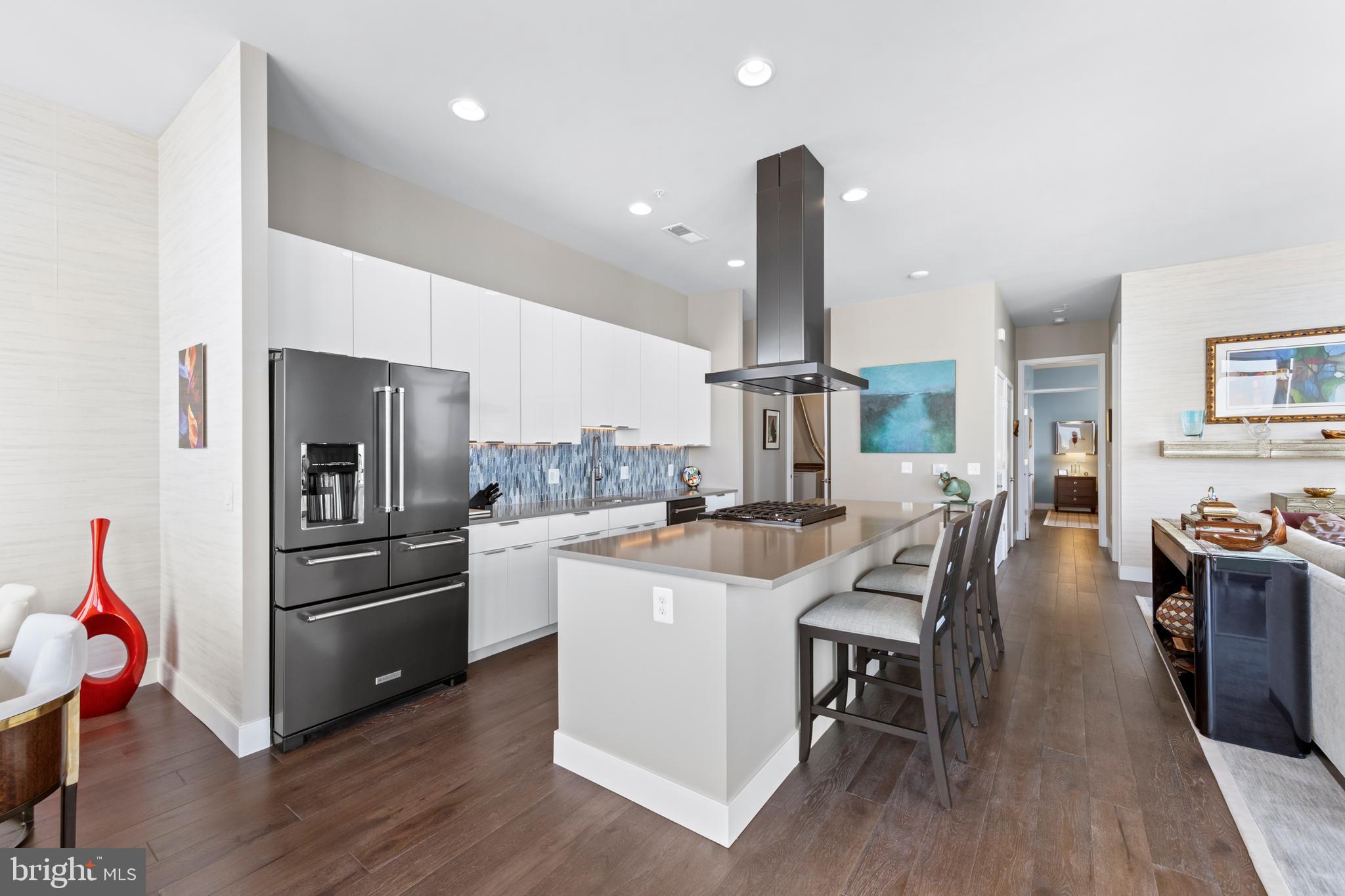 COURTHOUSE - Residential