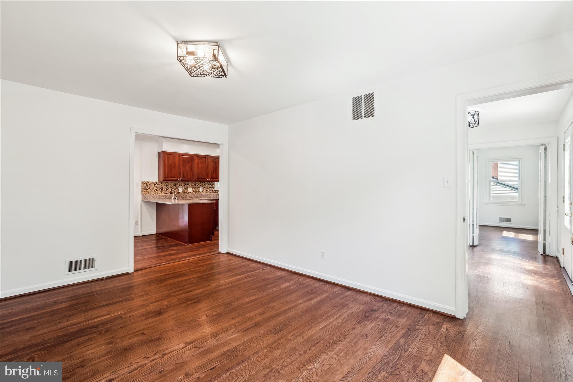 FAIRLAND ESTATES - Residential