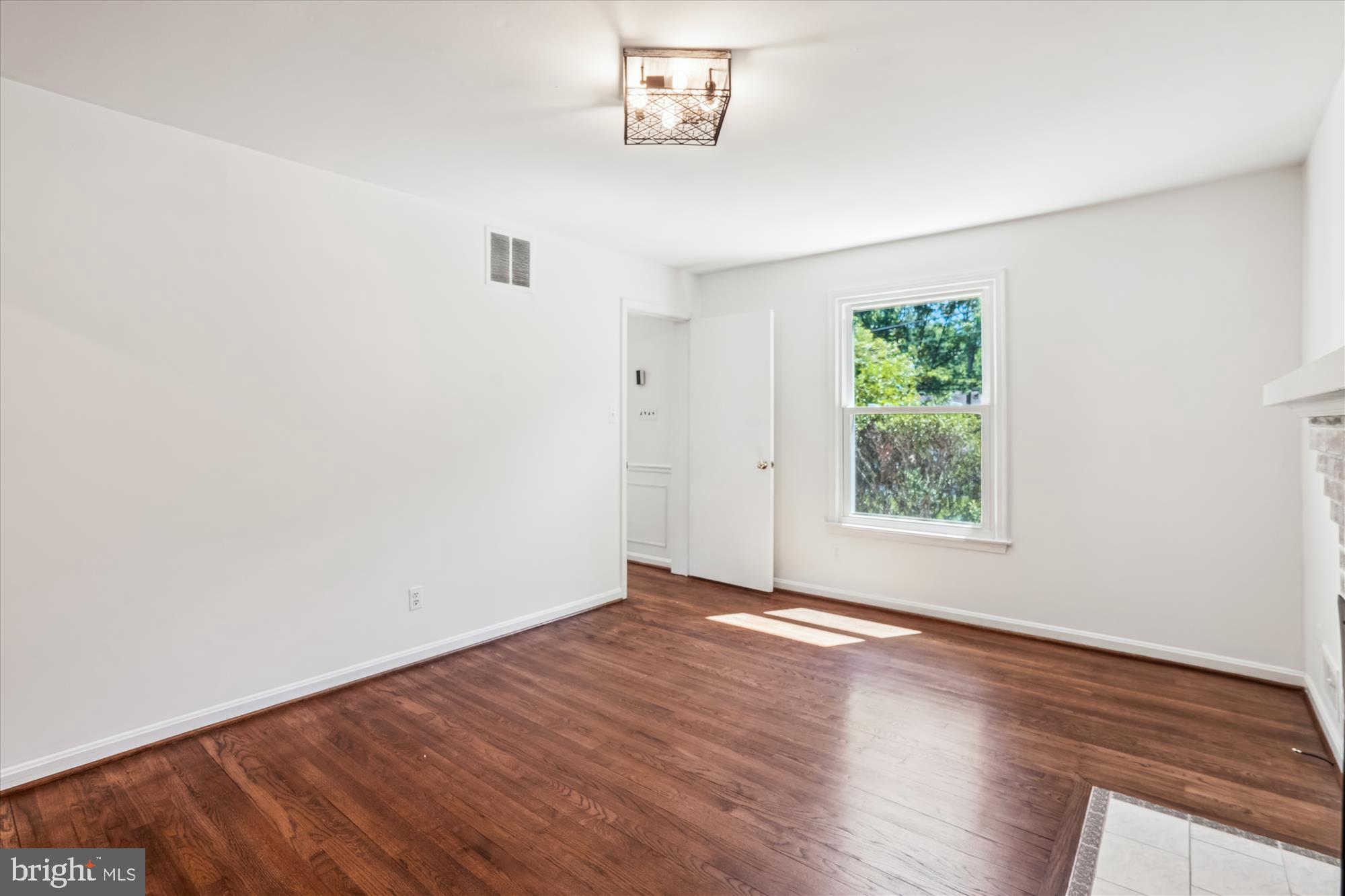 FAIRLAND ESTATES - Residential