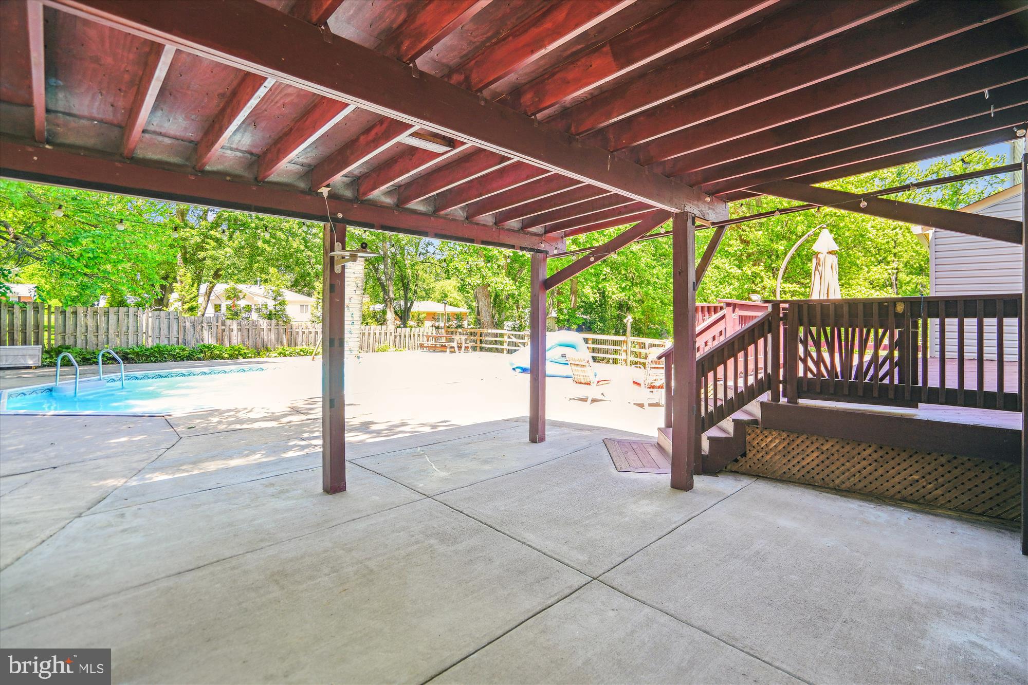 FAIRLAND ESTATES - Residential