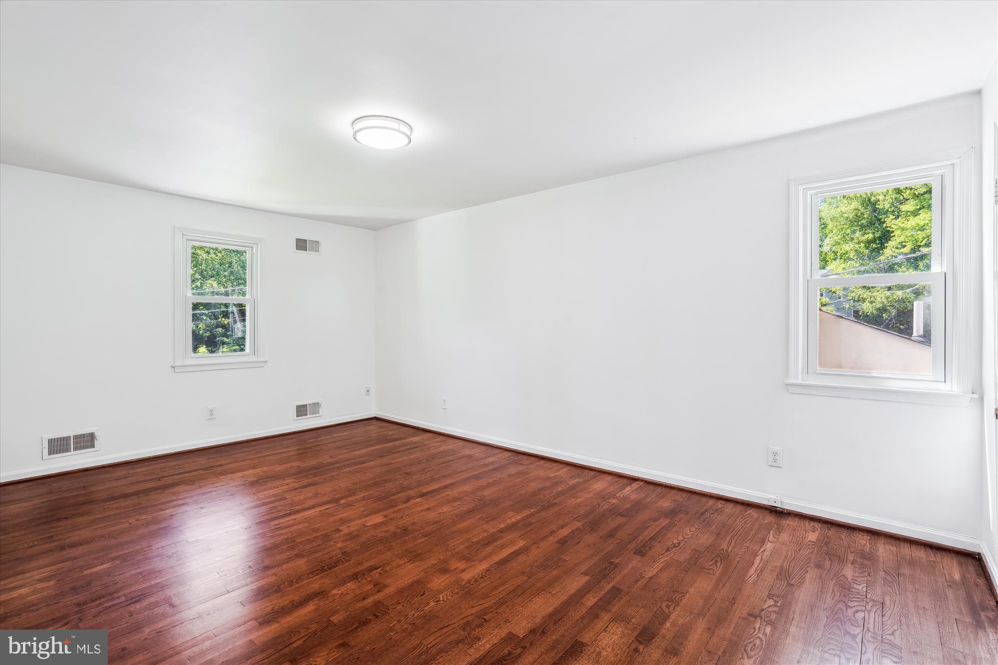 FAIRLAND ESTATES - Residential