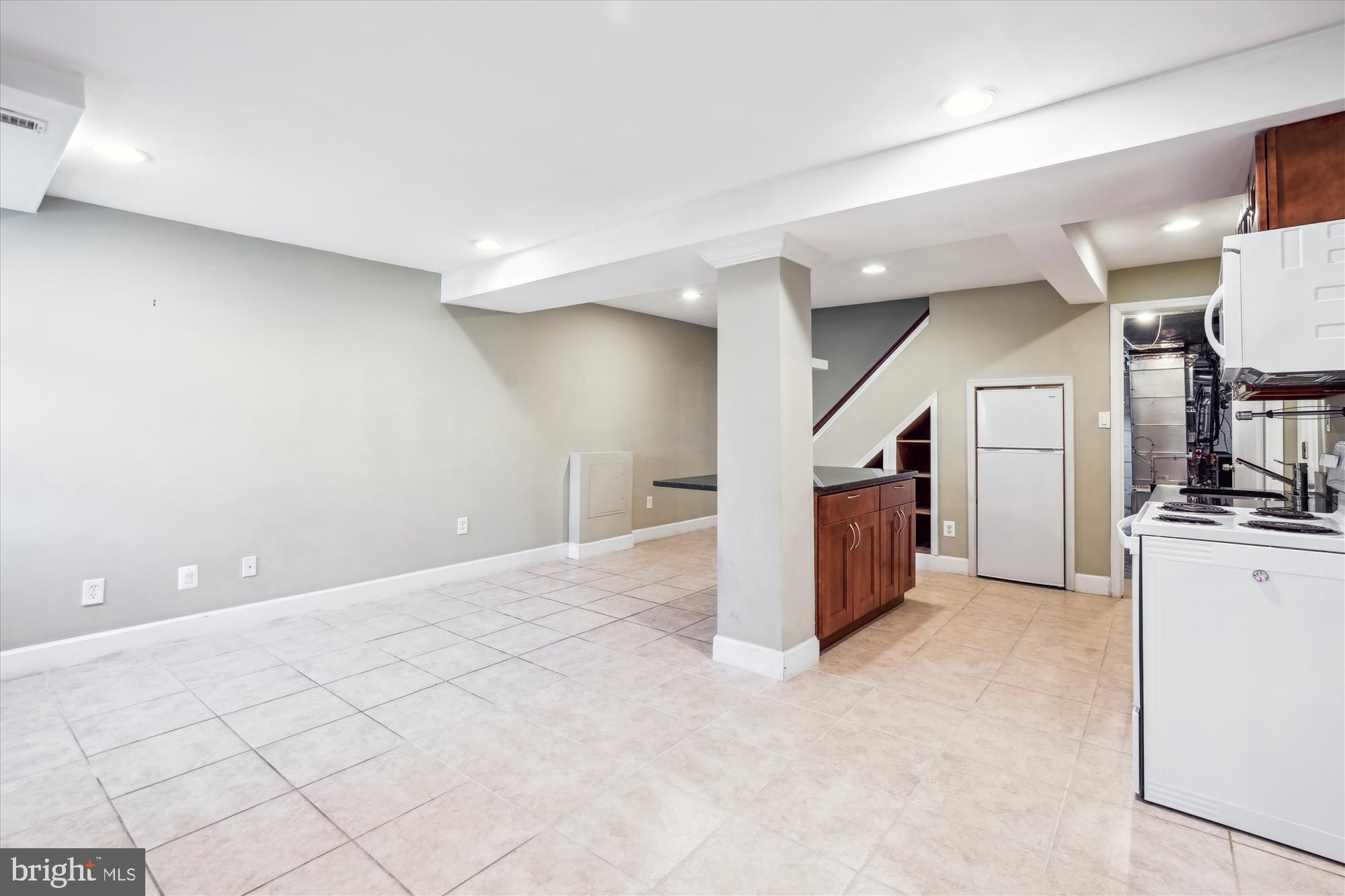 FAIRLAND ESTATES - Residential