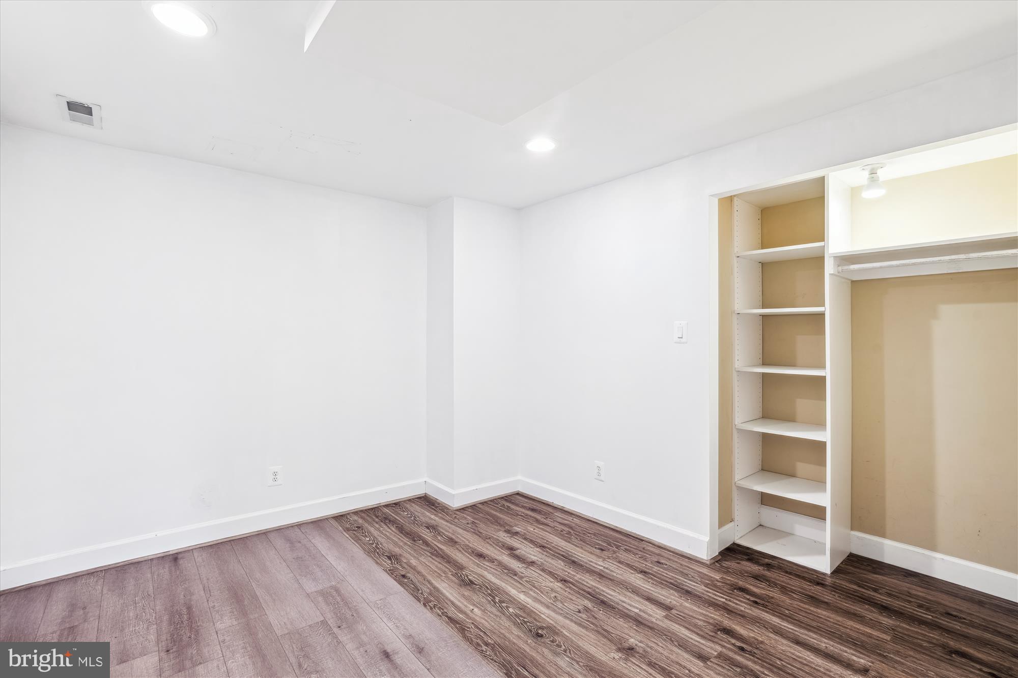 FAIRLAND ESTATES - Residential